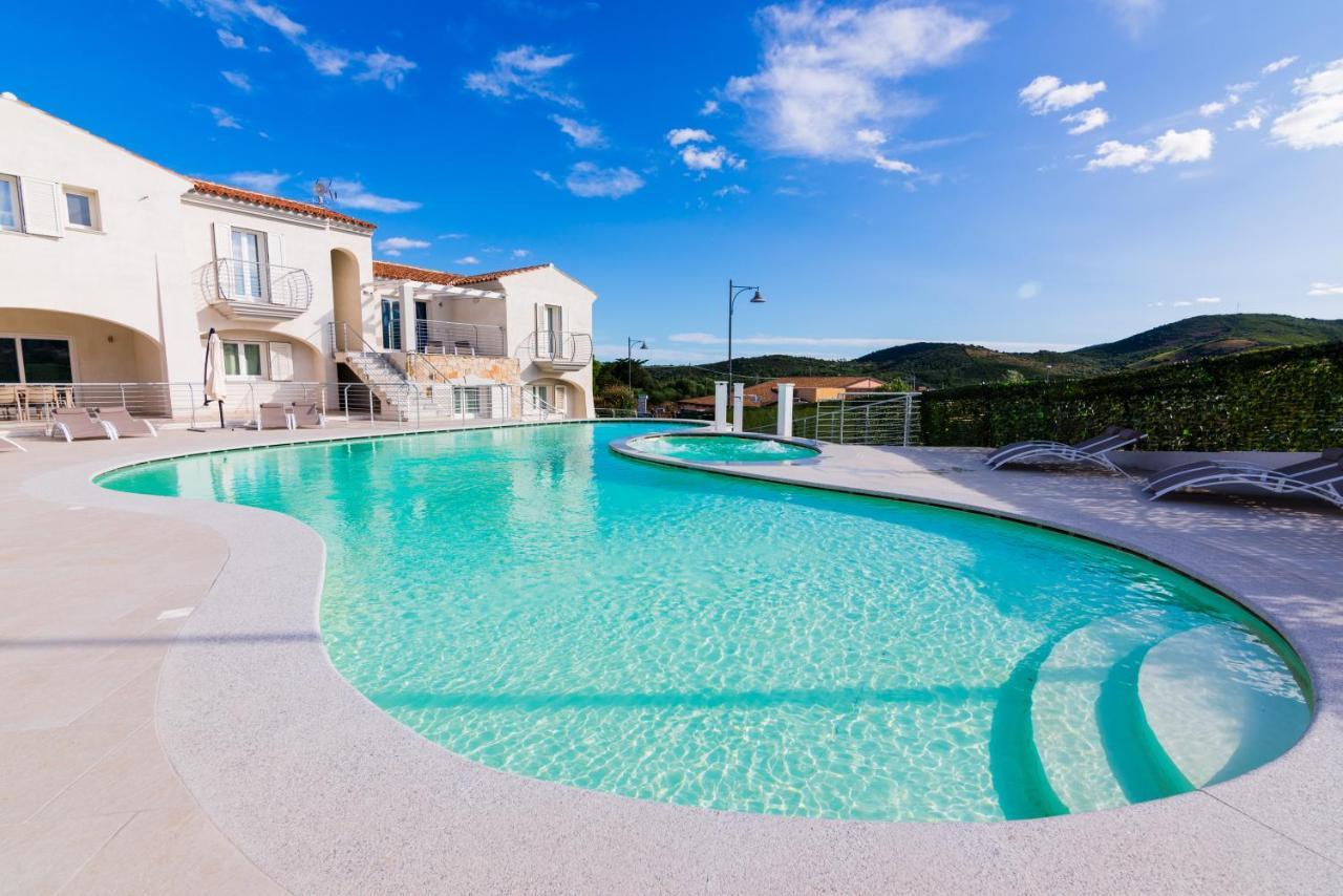 Residence Sardegnasummer Li Mori Budoni Exteriér fotografie