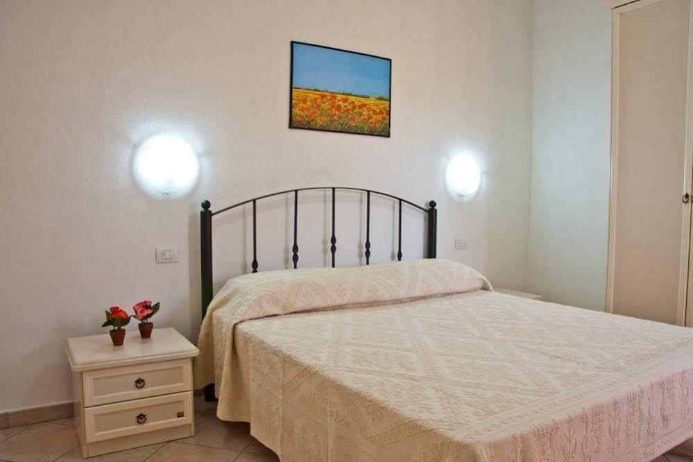 Residence Sardegnasummer Li Mori Budoni Exteriér fotografie